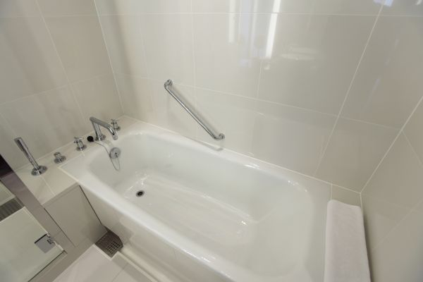 Bathtub Repair in Madera