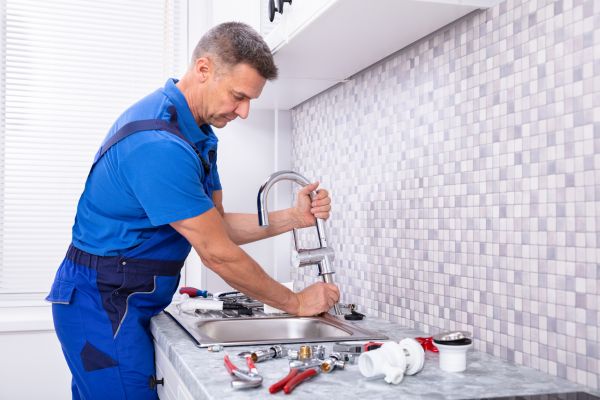 Faucet Repair in Madera