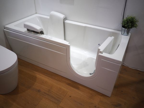 Walk In Tub Repair in Madera