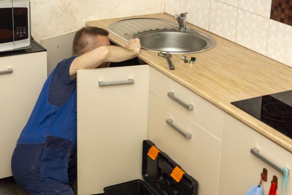 Kitchen Sink Plumbing in Madera