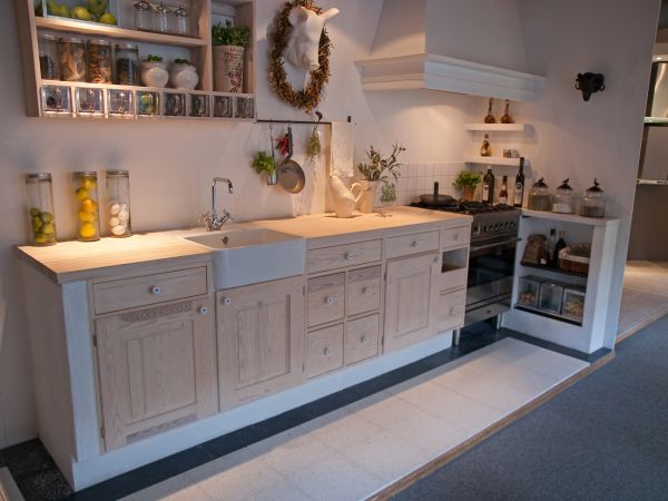 Country Sink Installation in Madera