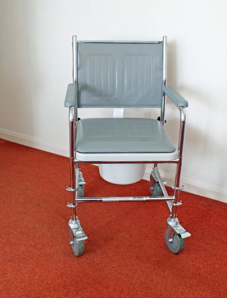 Cost of Commode Replacement in Madera